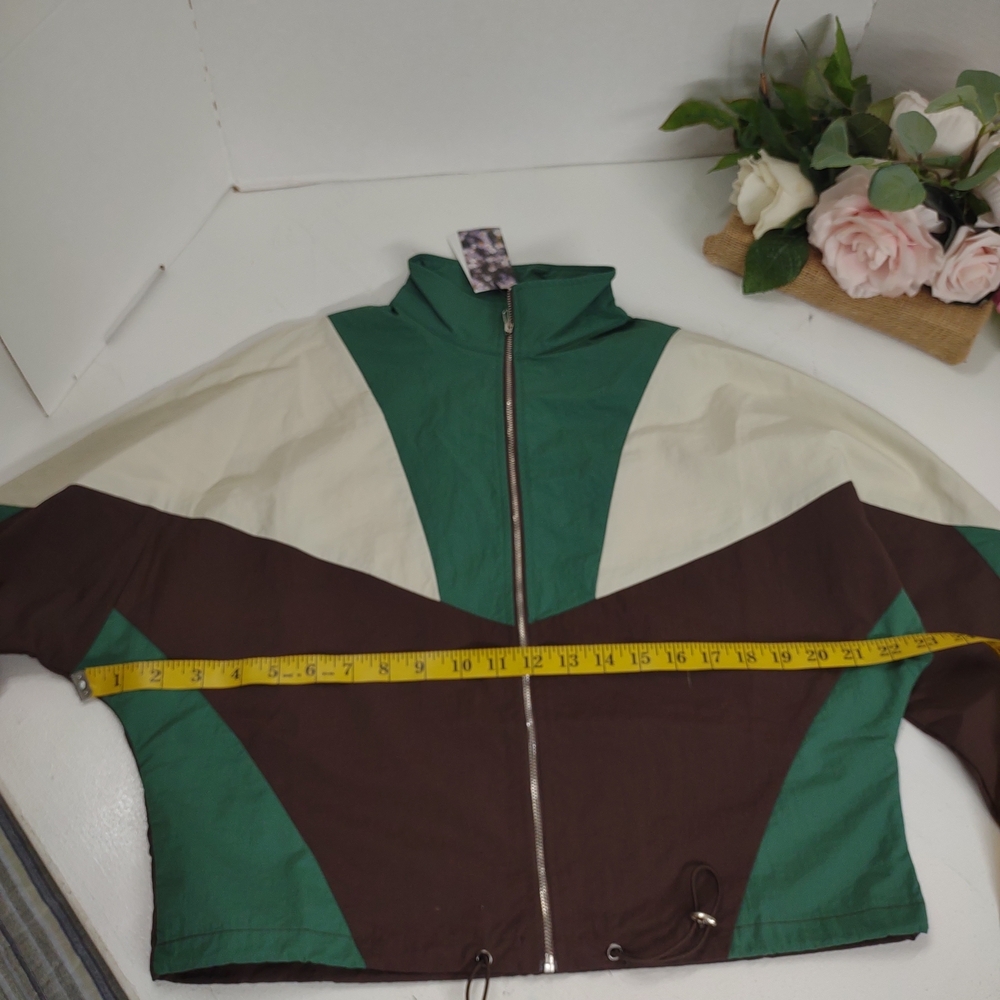Cider Green Jacket with Zip Detail - Picture 5 of 5